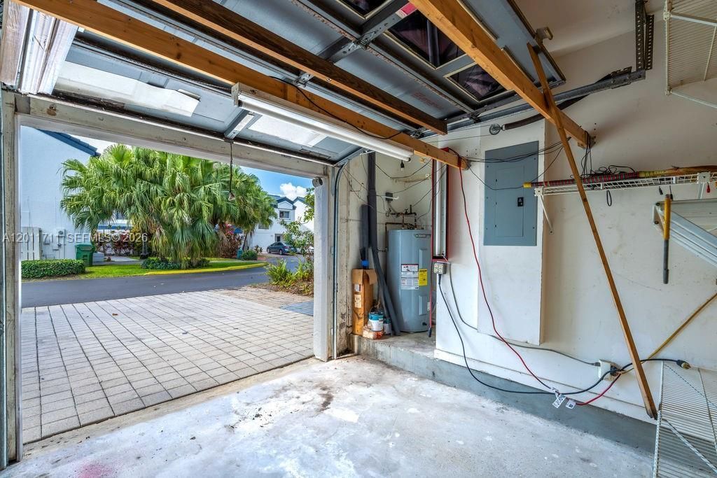 243 NE 212th Ter, Miami, FL 33179 Photo