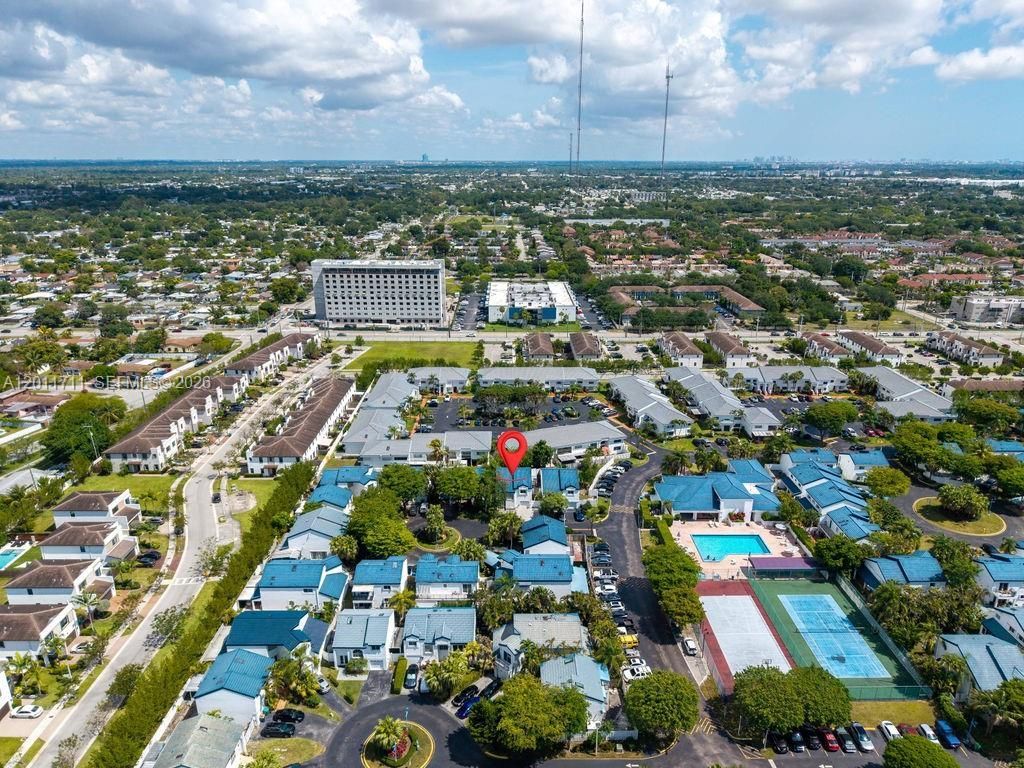 243 NE 212th Ter, Miami, FL 33179 Photo