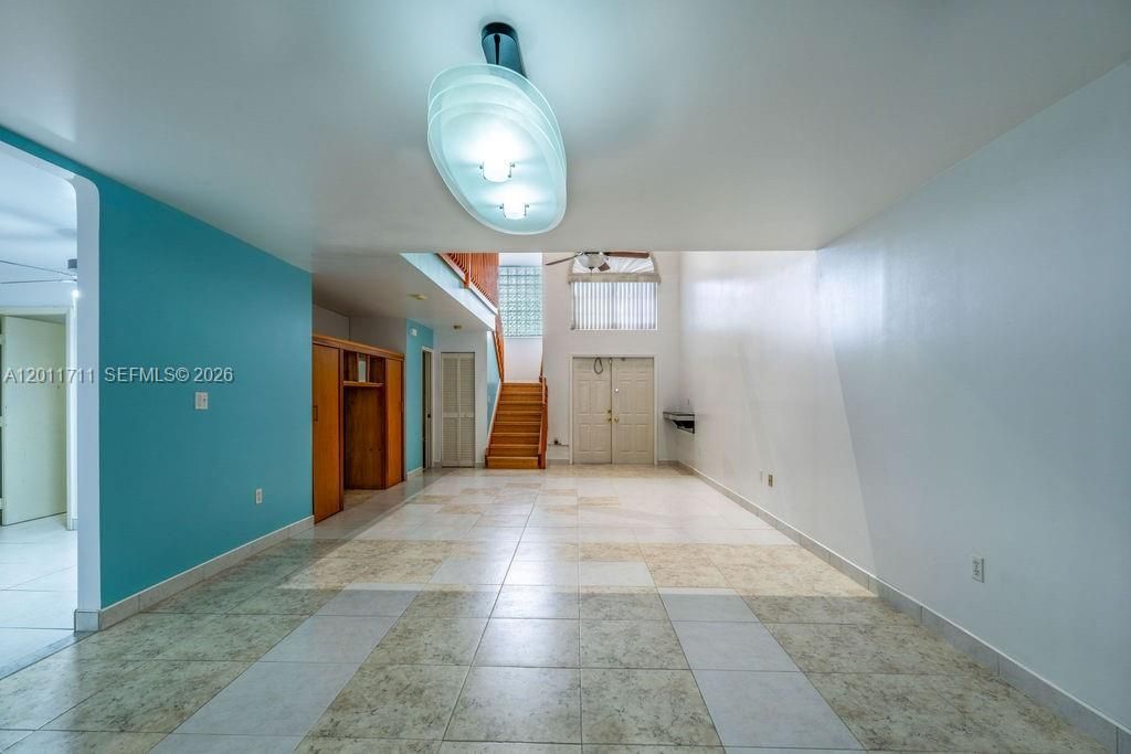 243 NE 212th Ter, Miami, FL 33179 Photo
