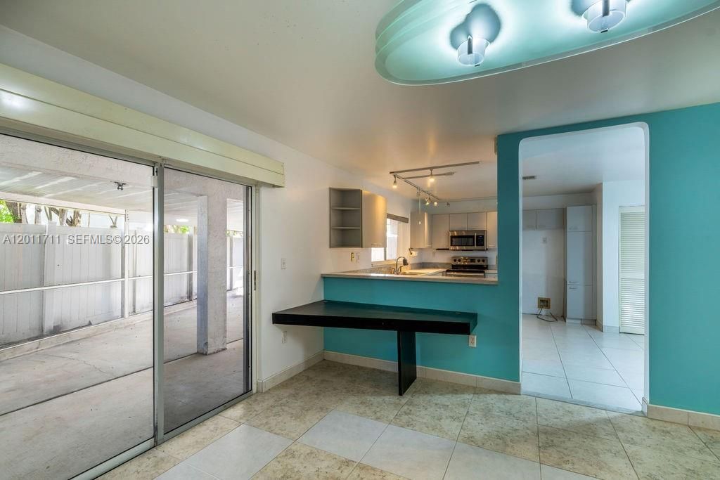243 NE 212th Ter, Miami, FL 33179 Photo