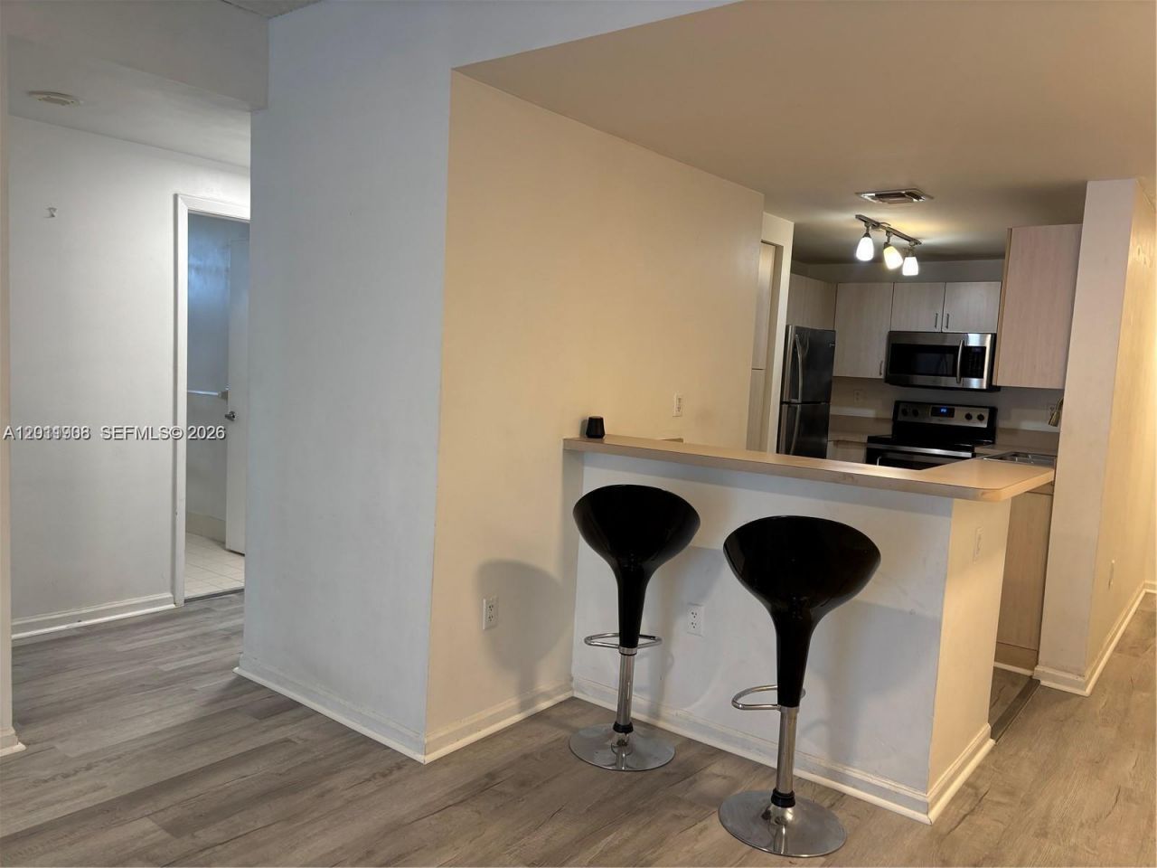 185 SE 14th Ter , Unit 603, Miami, FL 33131 Photo