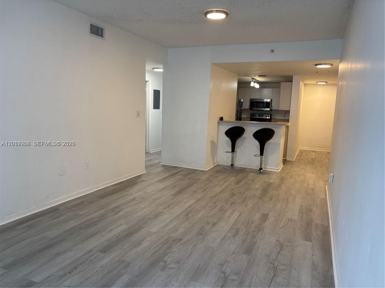 185 SE 14th Ter , Unit 603, Miami, FL 33131 Photo
