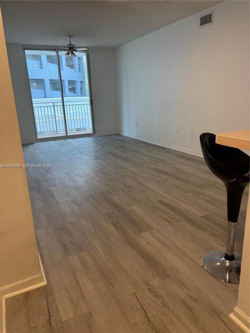 185 SE 14th Ter , Unit 603, Miami, FL 33131 Photo