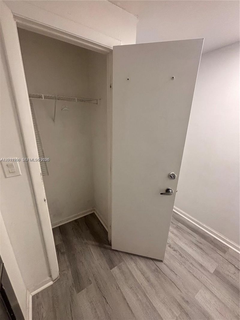 185 SE 14th Ter , Unit 603, Miami, FL 33131 Photo
