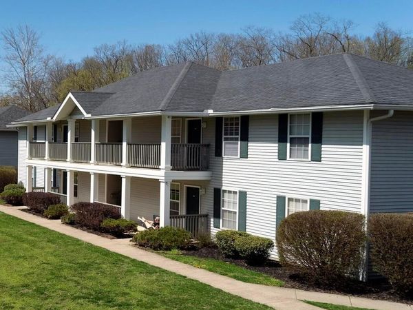 15 S Shafer Street, Unit 2004, Athens, OH 45701
