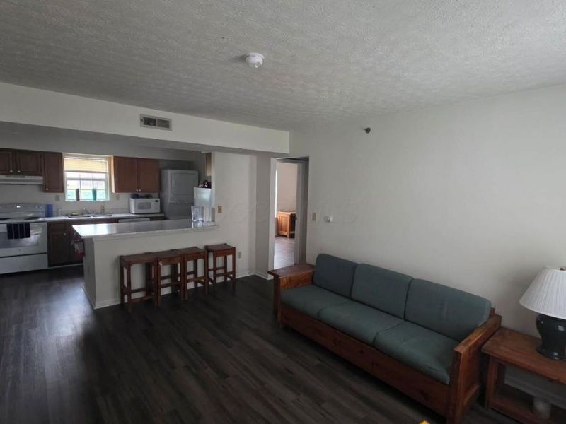 15 S Shafer Street, Unit 2004, Athens, OH 45701 Photo 4