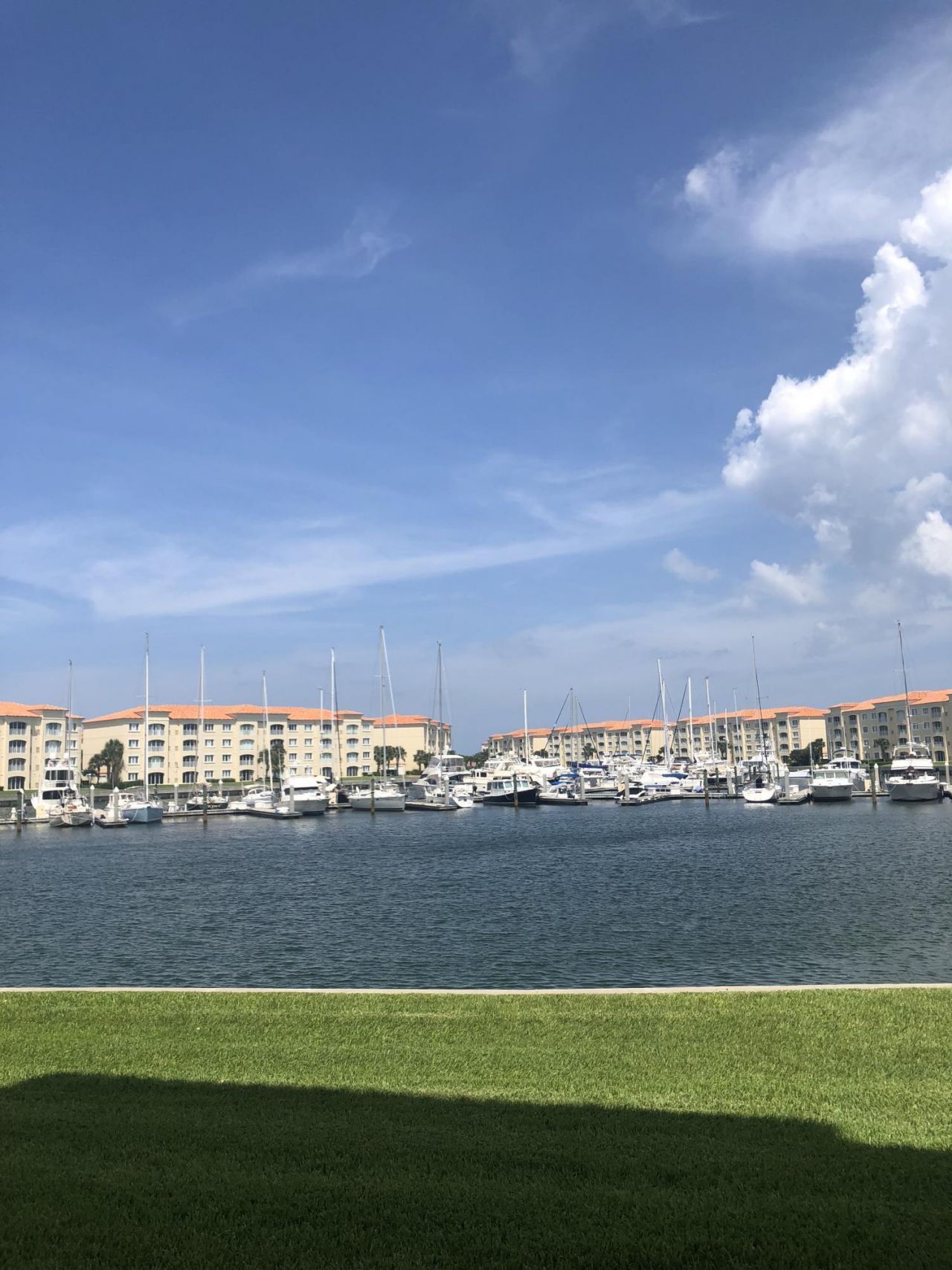 11 W Harbour Isle Dr W W, Unit 105, Fort Pierce, FL 34949 Photo