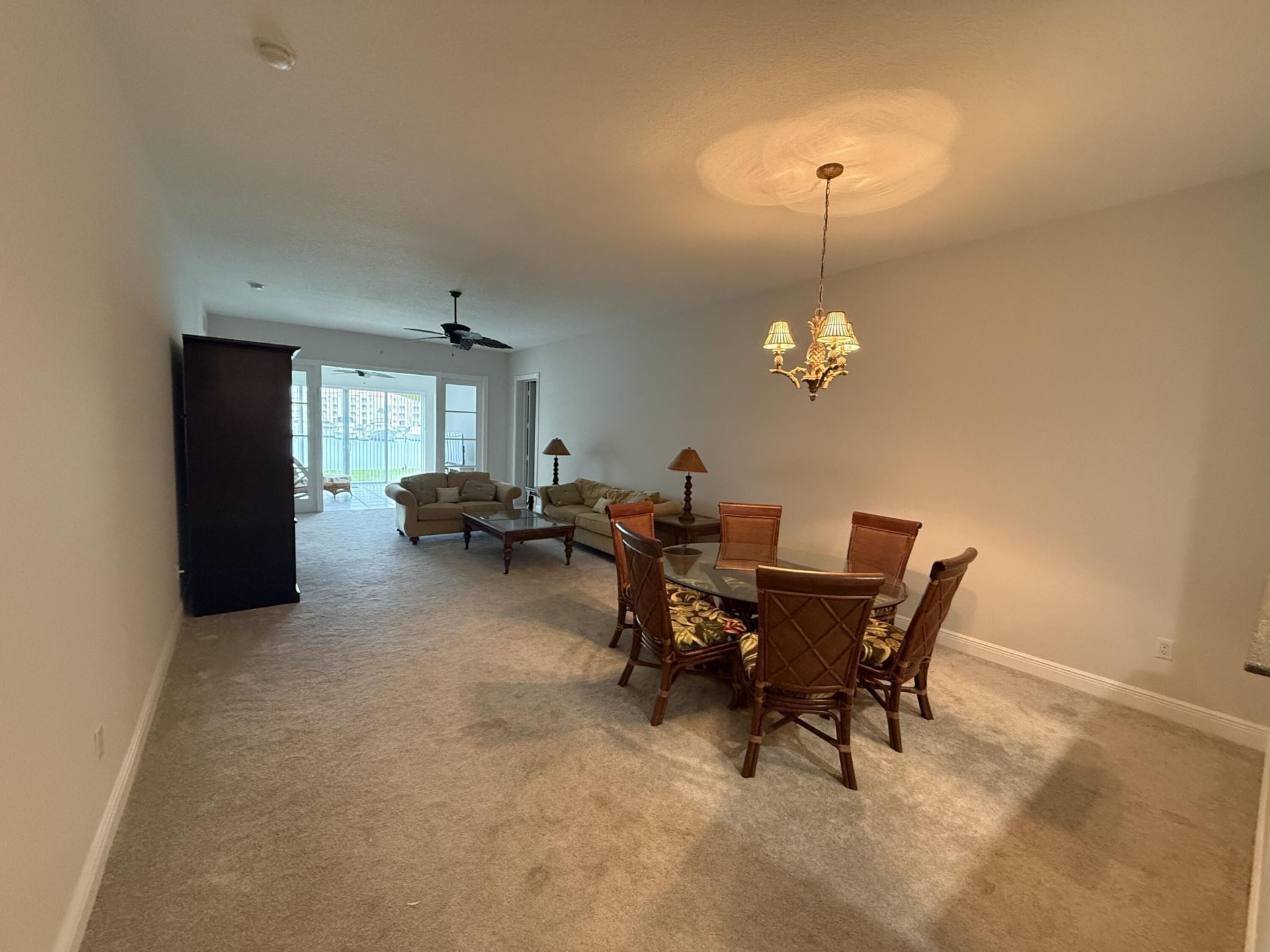 11 W Harbour Isle Dr W W, Unit 105, Fort Pierce, FL 34949 Photo