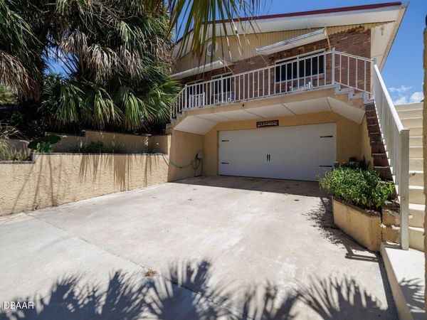 1413 N Atlantic Avenue, New Smyrna Beach, FL 32169
