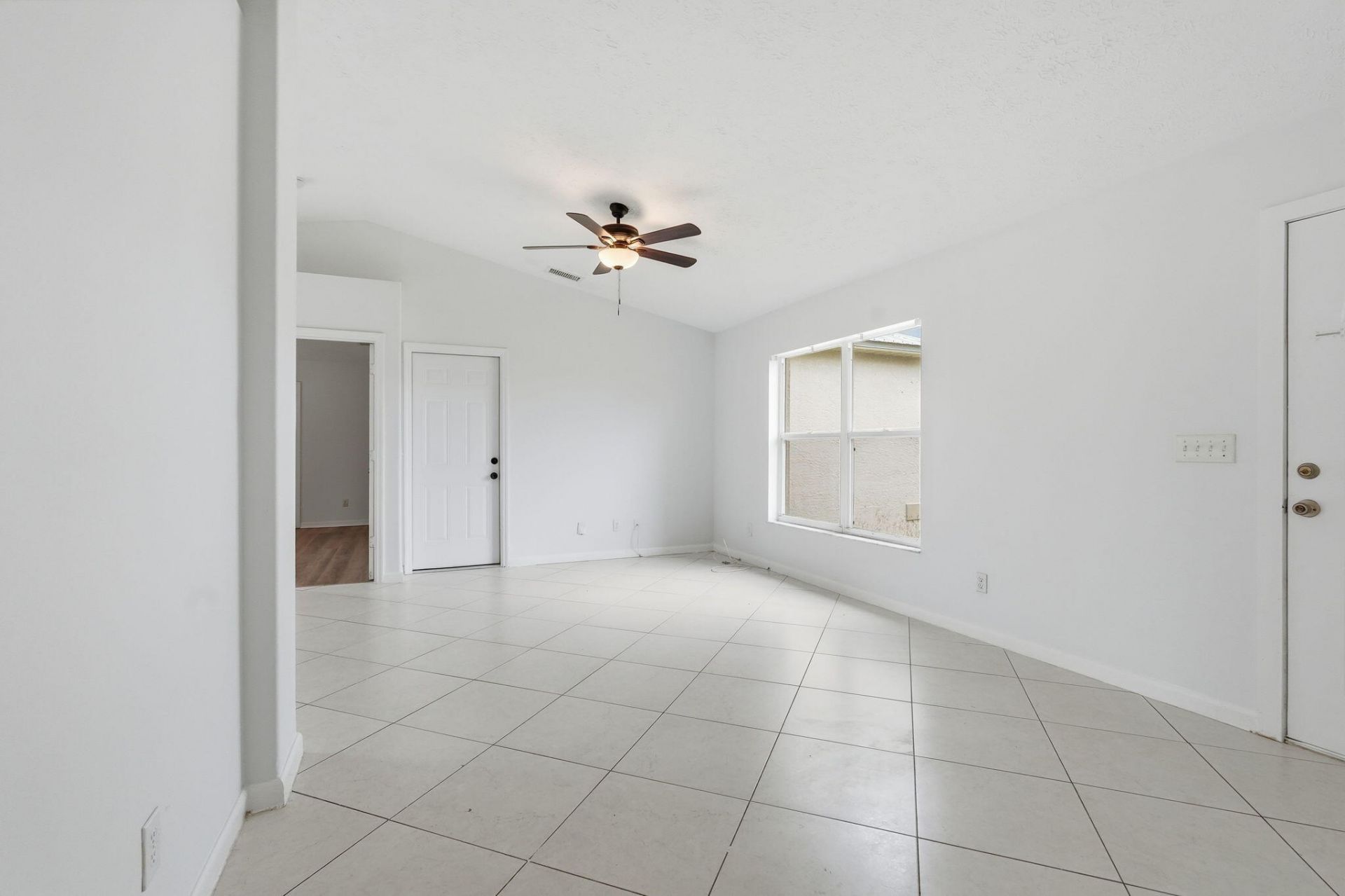 2574 SE Richmond Street, Port Saint Lucie, FL 34952 Photo