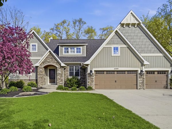 4969 Meadow Springs Trail SE, Ada, MI 49301