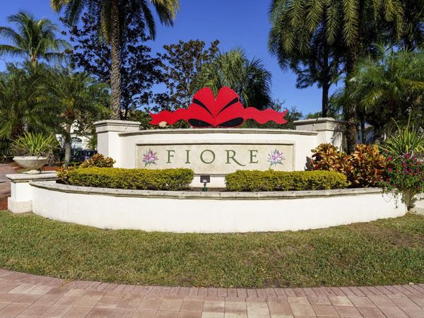 1201 Myrtlewood Circle E, Palm Beach Gardens, FL 33418