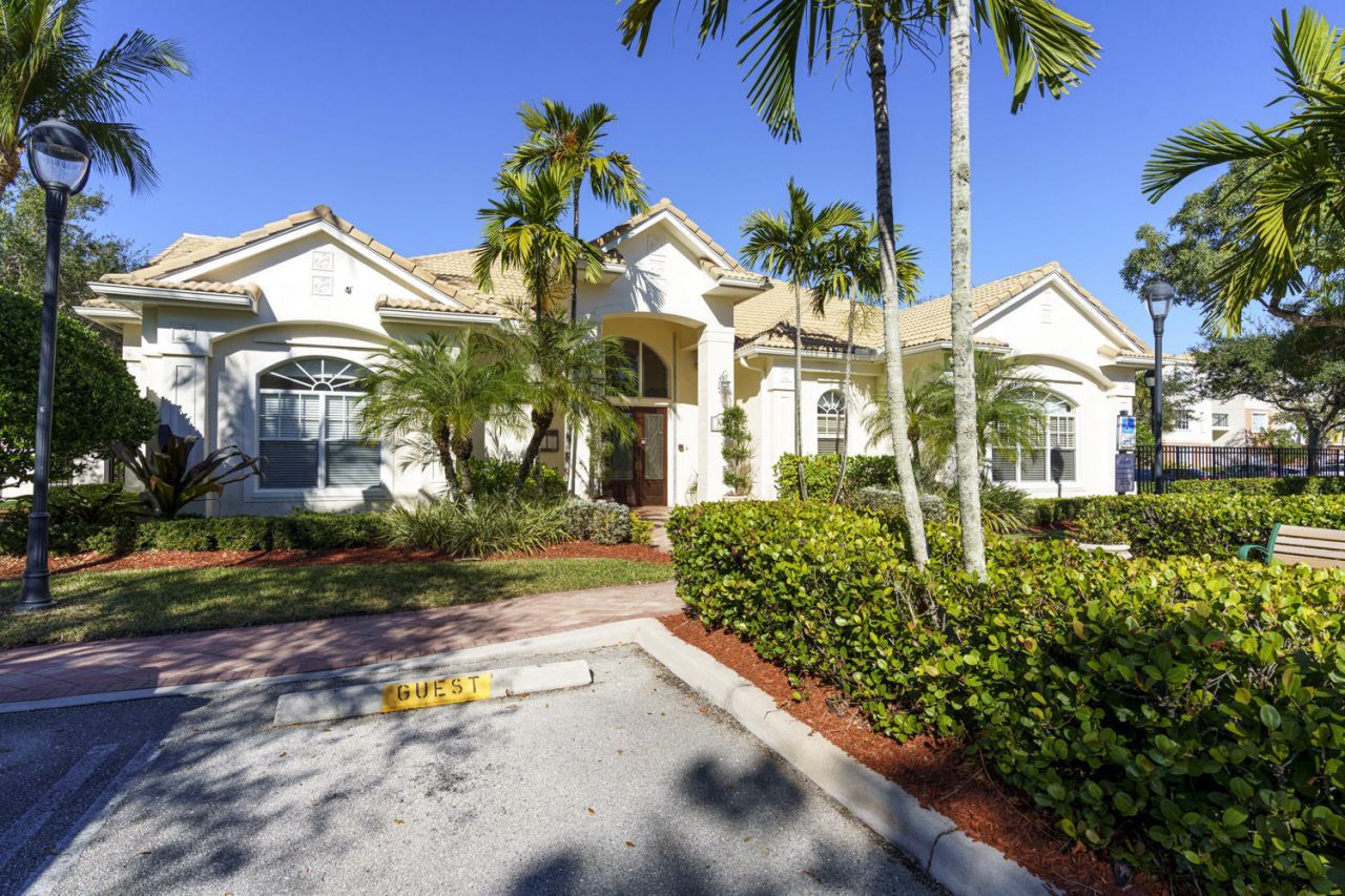 1201 Myrtlewood Circle E, Palm Beach Gardens, FL 33418 Photo