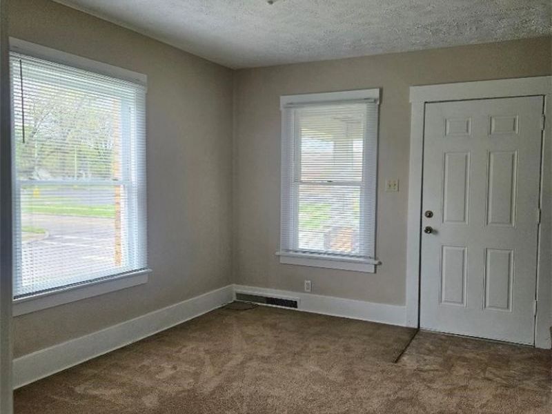 1937 Willard Avenue SE, Warren, OH 44484 Photo 8