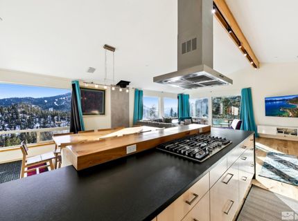 332 Barton Drive, Stateline, NV 89449 Photo