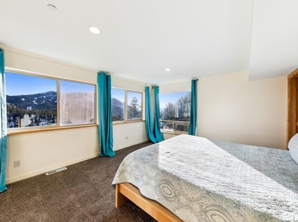 332 Barton Drive, Stateline, NV 89449 Photo