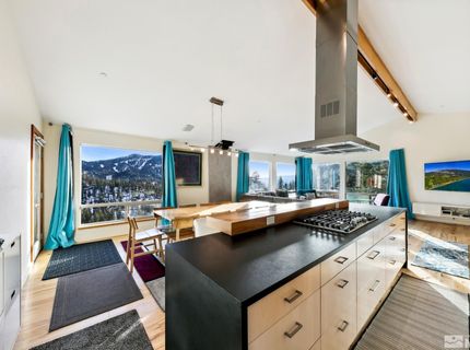 332 Barton Drive, Stateline, NV 89449 Photo