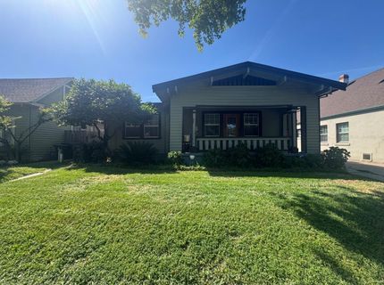 1044 W Harding Way, Stockton, CA 95203 Photo