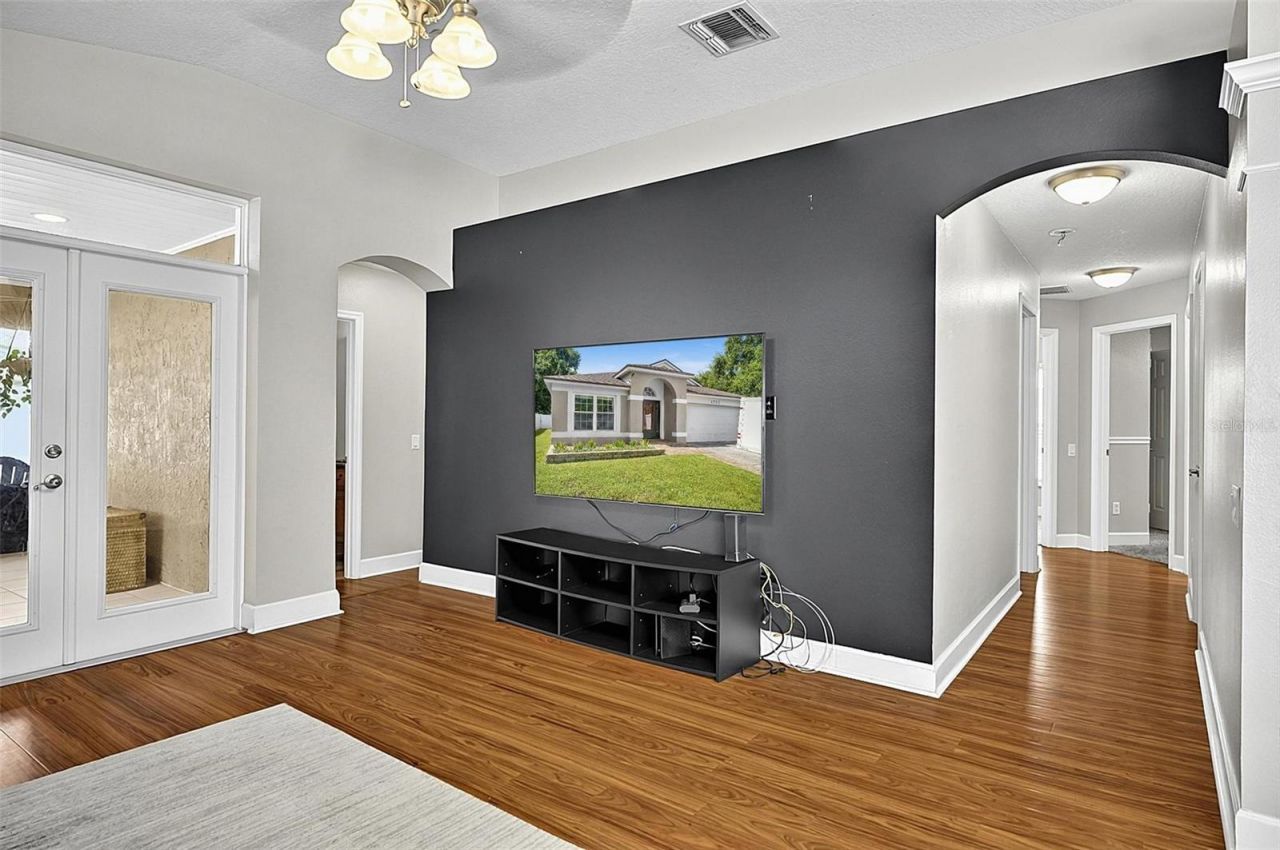1737 Setting Sun Loop, Casselberry, FL 32707 Photo