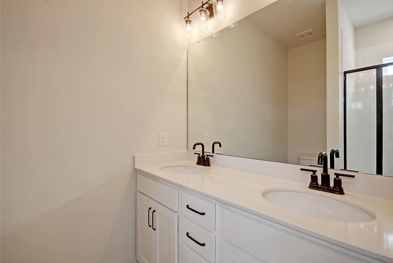 4012 Lemon Grass Lane Photo 33
