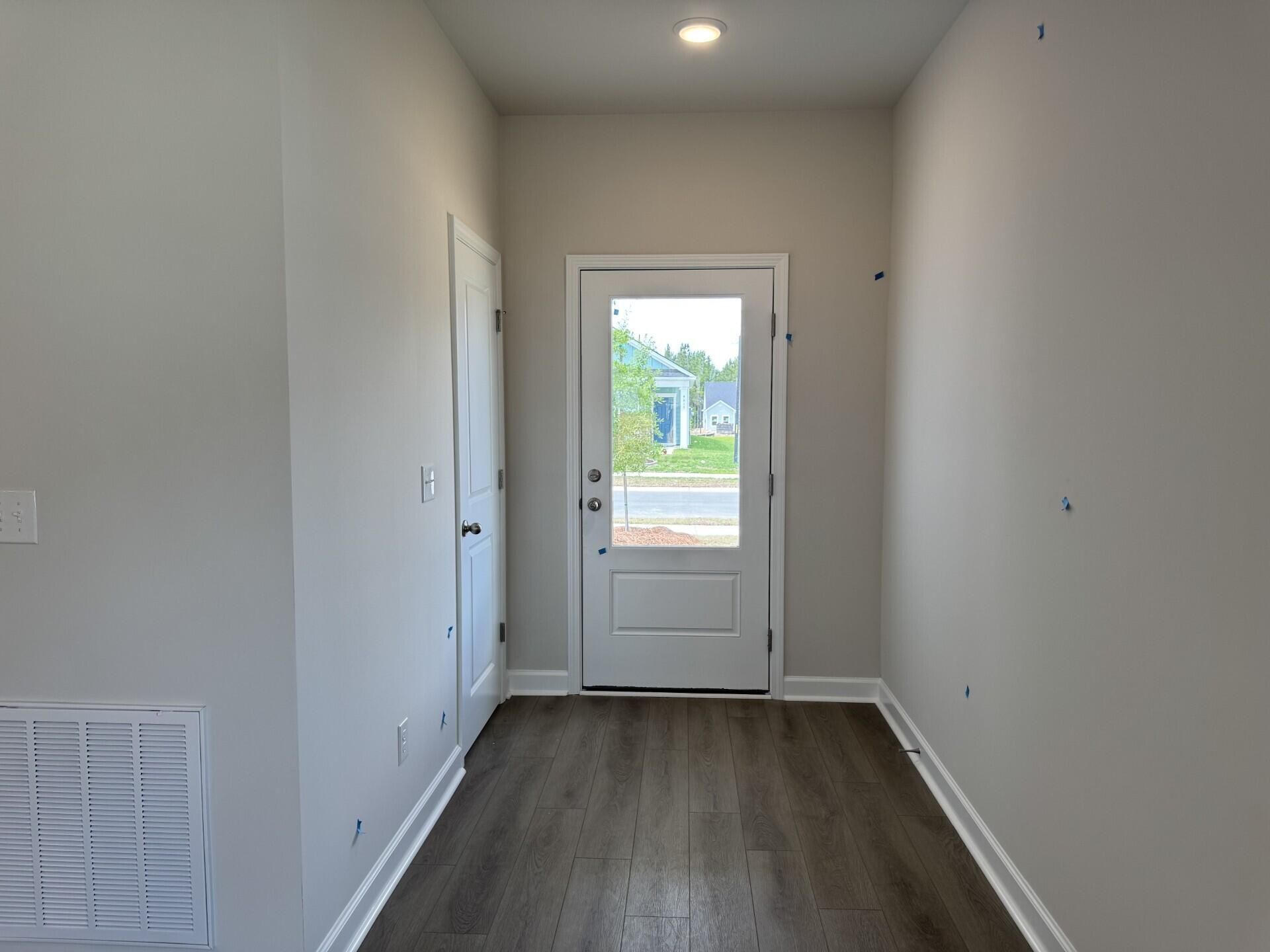4012 Lemon Grass Lane Photo 5