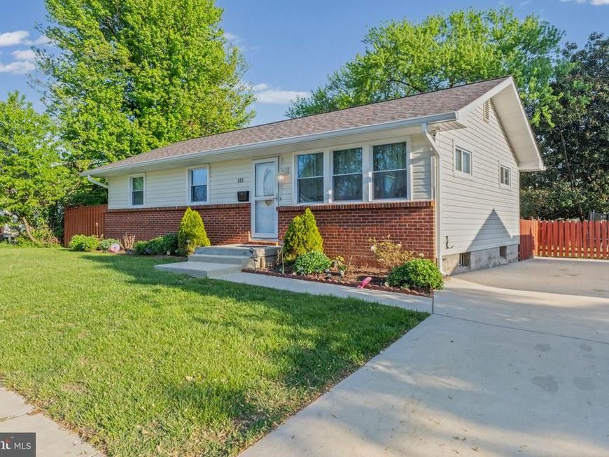 113 Wallace Avenue, Baltimore, MD 21225 Main Photo