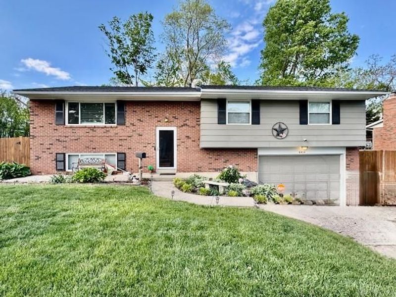 6414 Carnation Road, West Carrollton, OH 45449 Photo 1