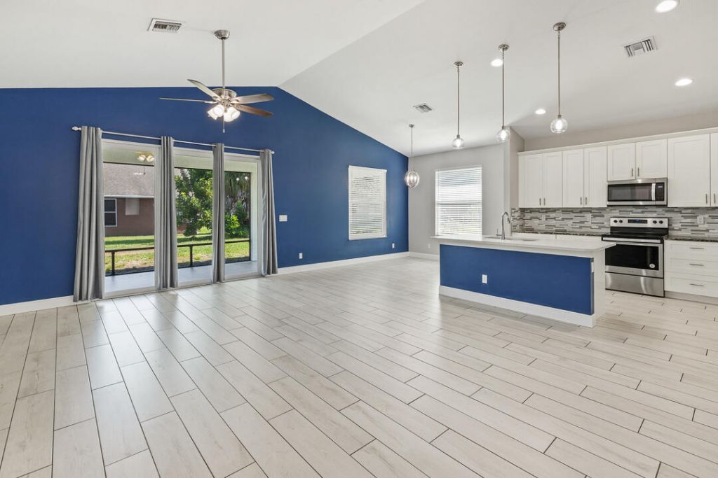 1925 SW Michelangelo Avenue, Port Saint Lucie, FL 34953 Photo