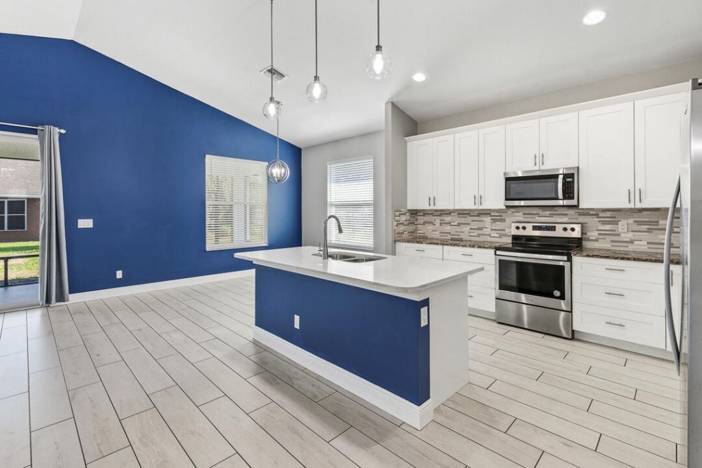 1925 SW Michelangelo Avenue, Port Saint Lucie, FL 34953 Photo