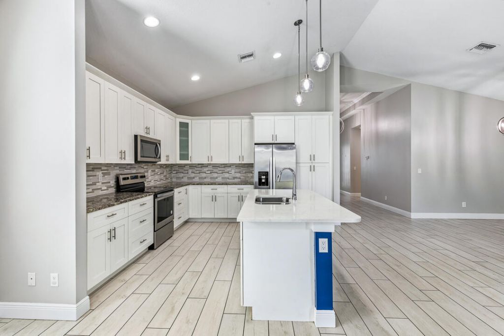 1925 SW Michelangelo Avenue, Port Saint Lucie, FL 34953 Photo