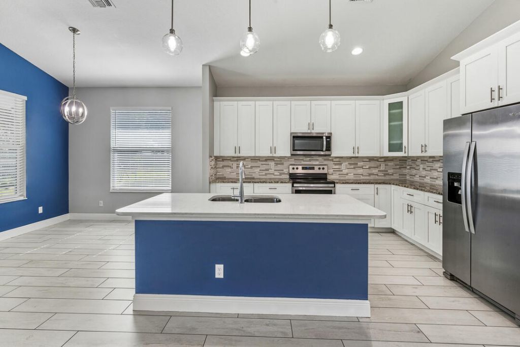 1925 SW Michelangelo Avenue, Port Saint Lucie, FL 34953 Photo