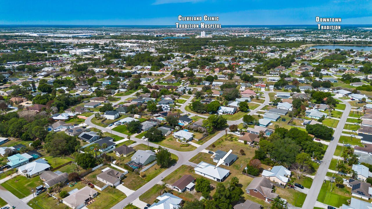 1925 SW Michelangelo Avenue, Port Saint Lucie, FL 34953 Photo