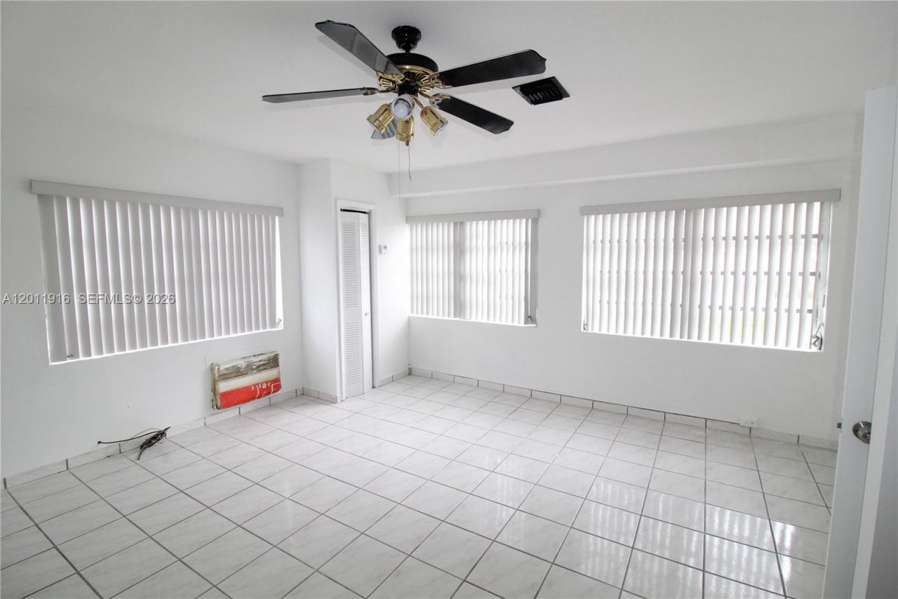 5580 SW 2nd St , Unit 1, Miami, FL 33134 Photo
