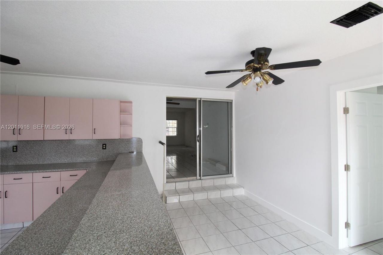5580 SW 2nd St , Unit 1, Miami, FL 33134 Photo