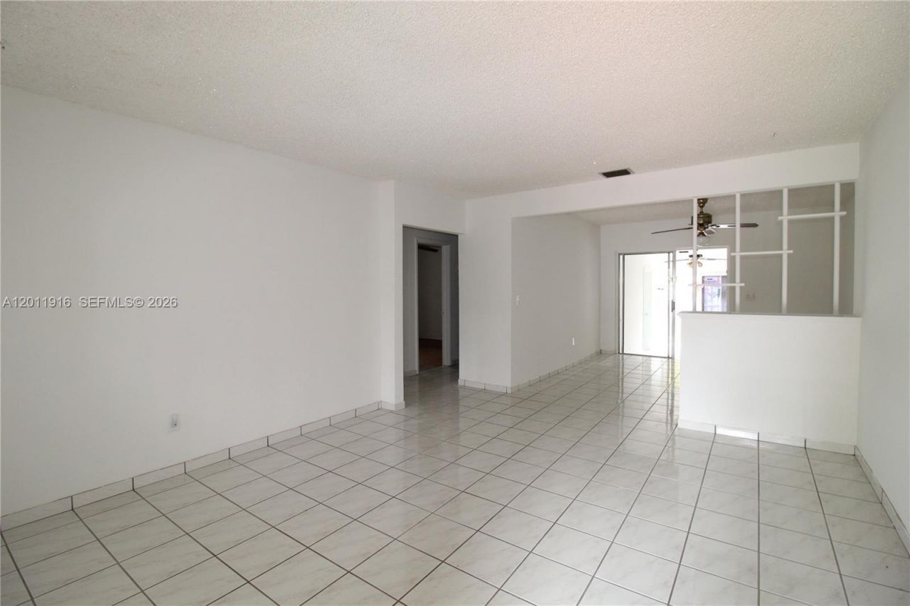 5580 SW 2nd St , Unit 1, Miami, FL 33134 Photo