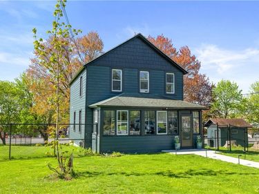 9422 Maynard Drive, Marcy, NY 13403