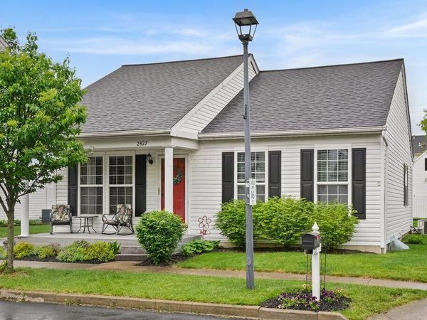 2427 Lyncross Street, Grove City, OH 43123