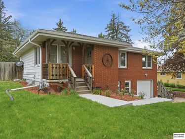 4606 Borman Street, Bellevue, NE 68157