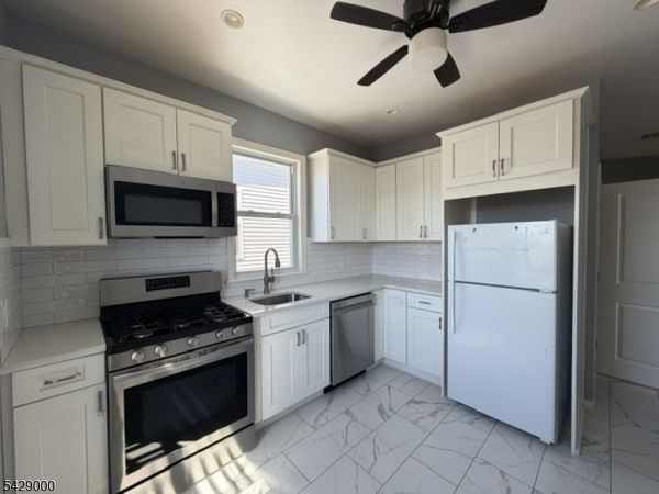 734 Pennington St, Elizabeth, NJ 07202