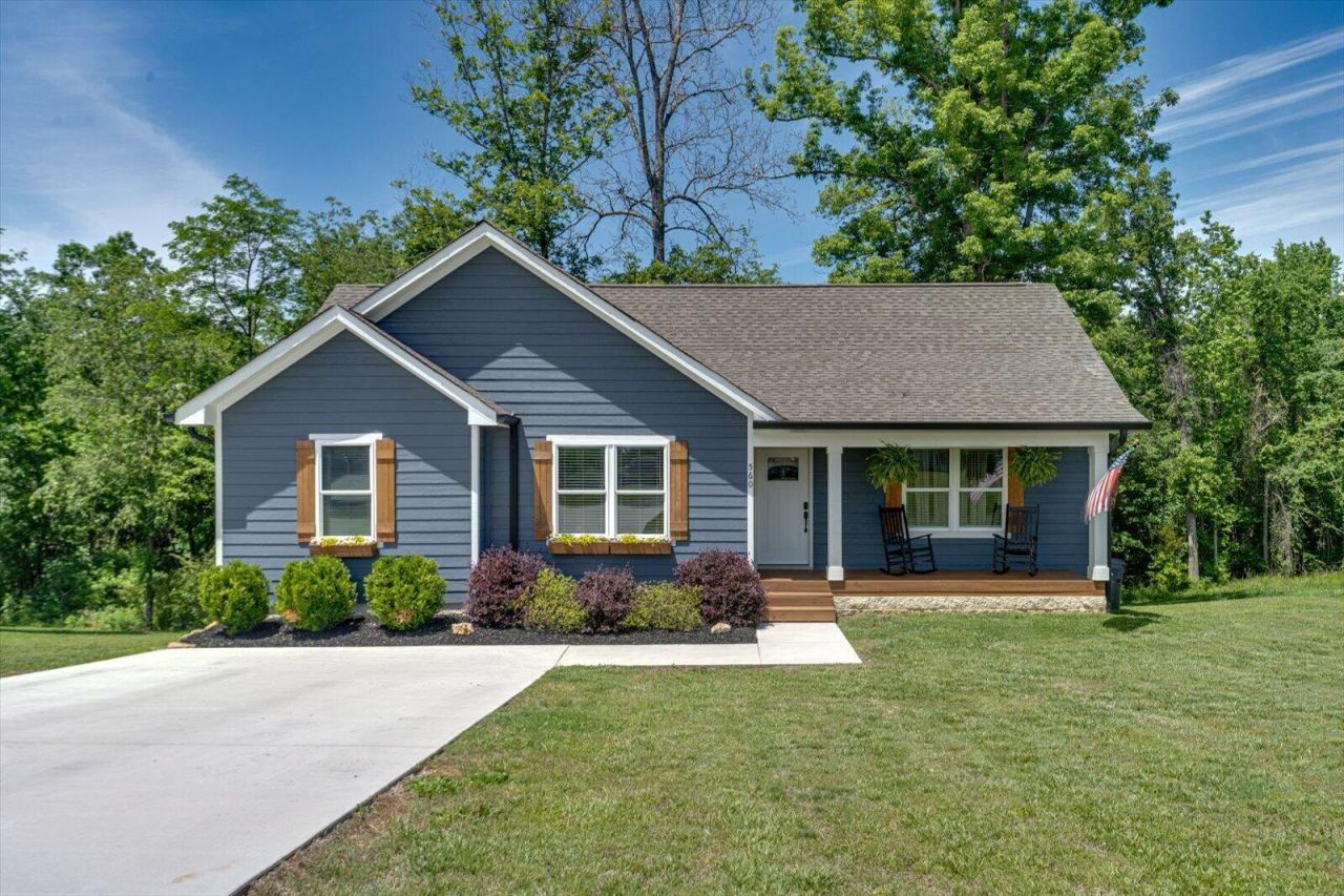 560 Nickajack Circle, Jasper, TN 37347 Main Photo