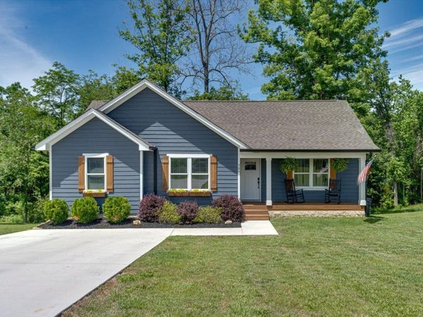 560 Nickajack Circle, Jasper, TN 37347