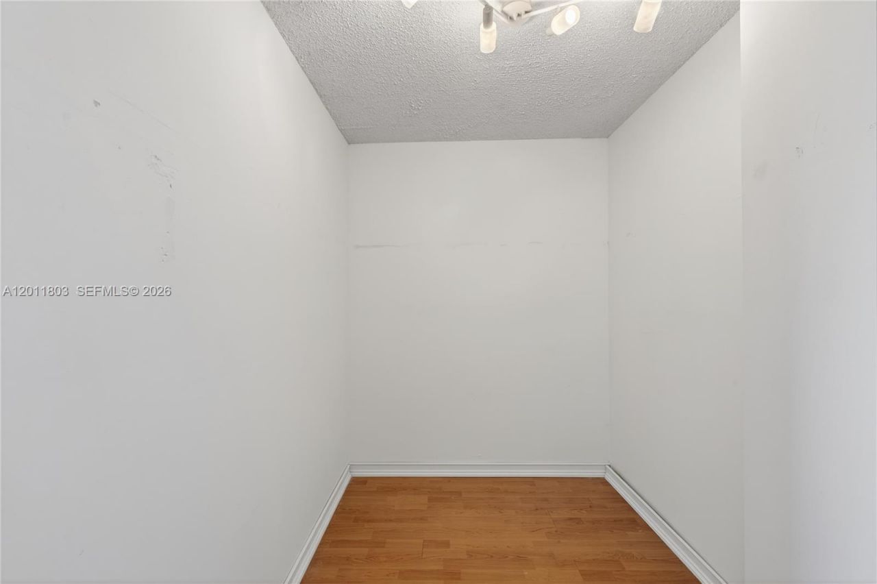 1811 Jefferson St , Unit 705, Hollywood, FL 33020 Photo