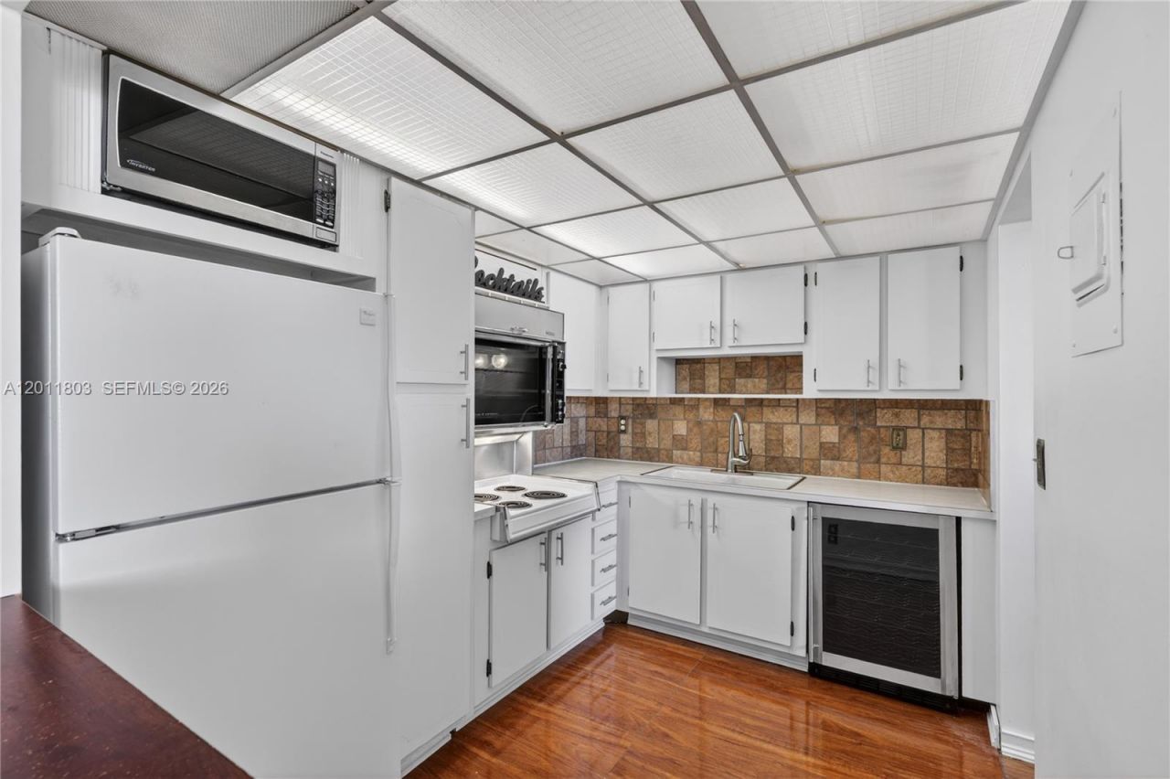 1811 Jefferson St , Unit 705, Hollywood, FL 33020 Photo