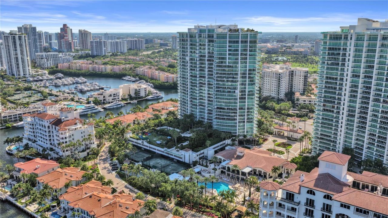 19955 NE 38th Ct, Unit 1105, Aventura, FL 33180 Photo