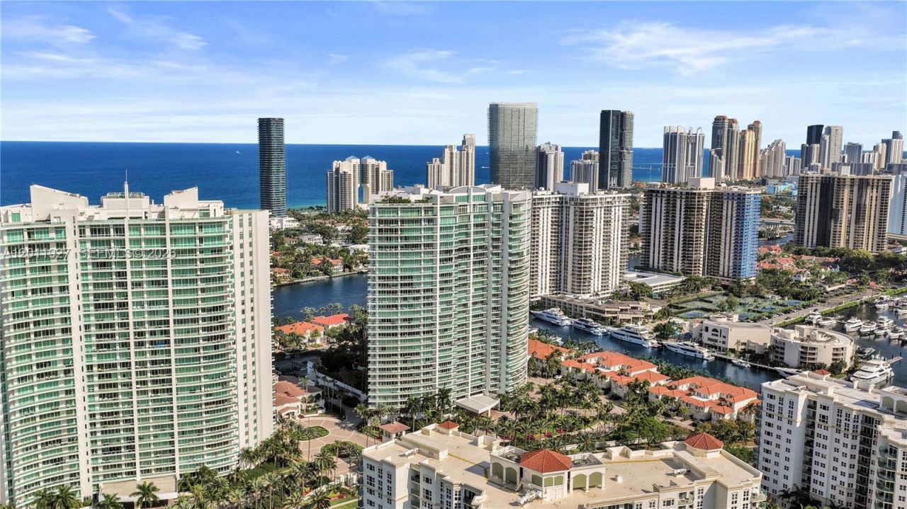 19955 NE 38th Ct, Unit 1105, Aventura, FL 33180 Photo