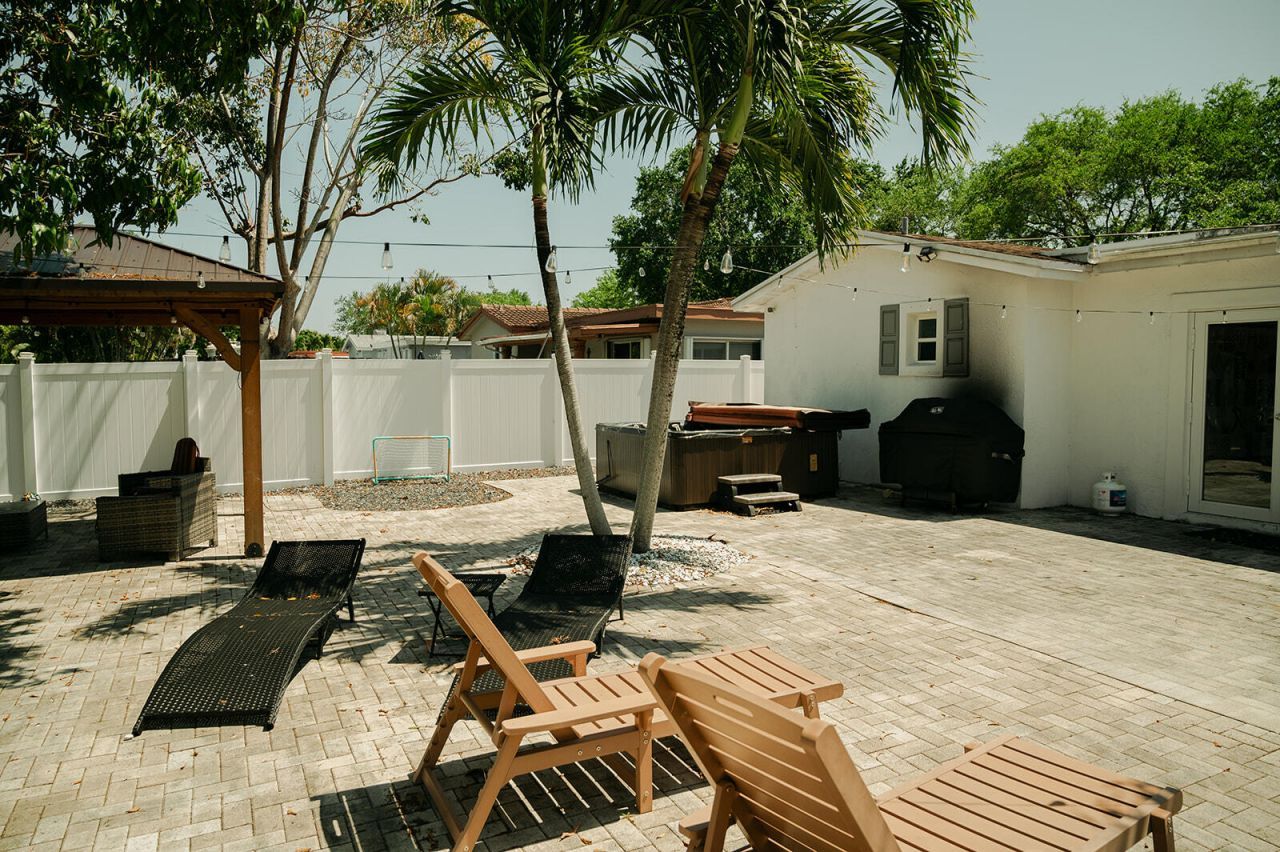 4815 Johnson Street, Hollywood, FL 33021 Photo