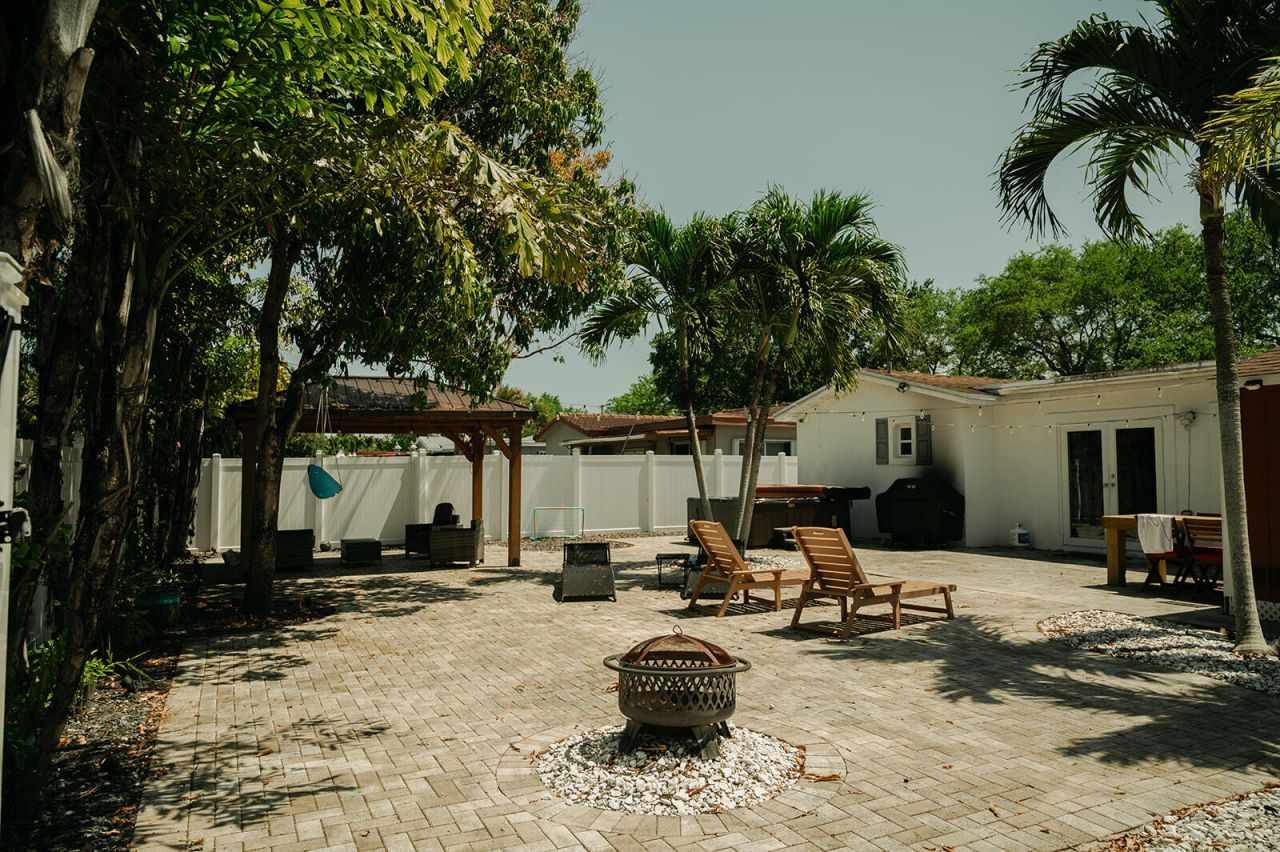 4815 Johnson Street, Hollywood, FL 33021 Photo