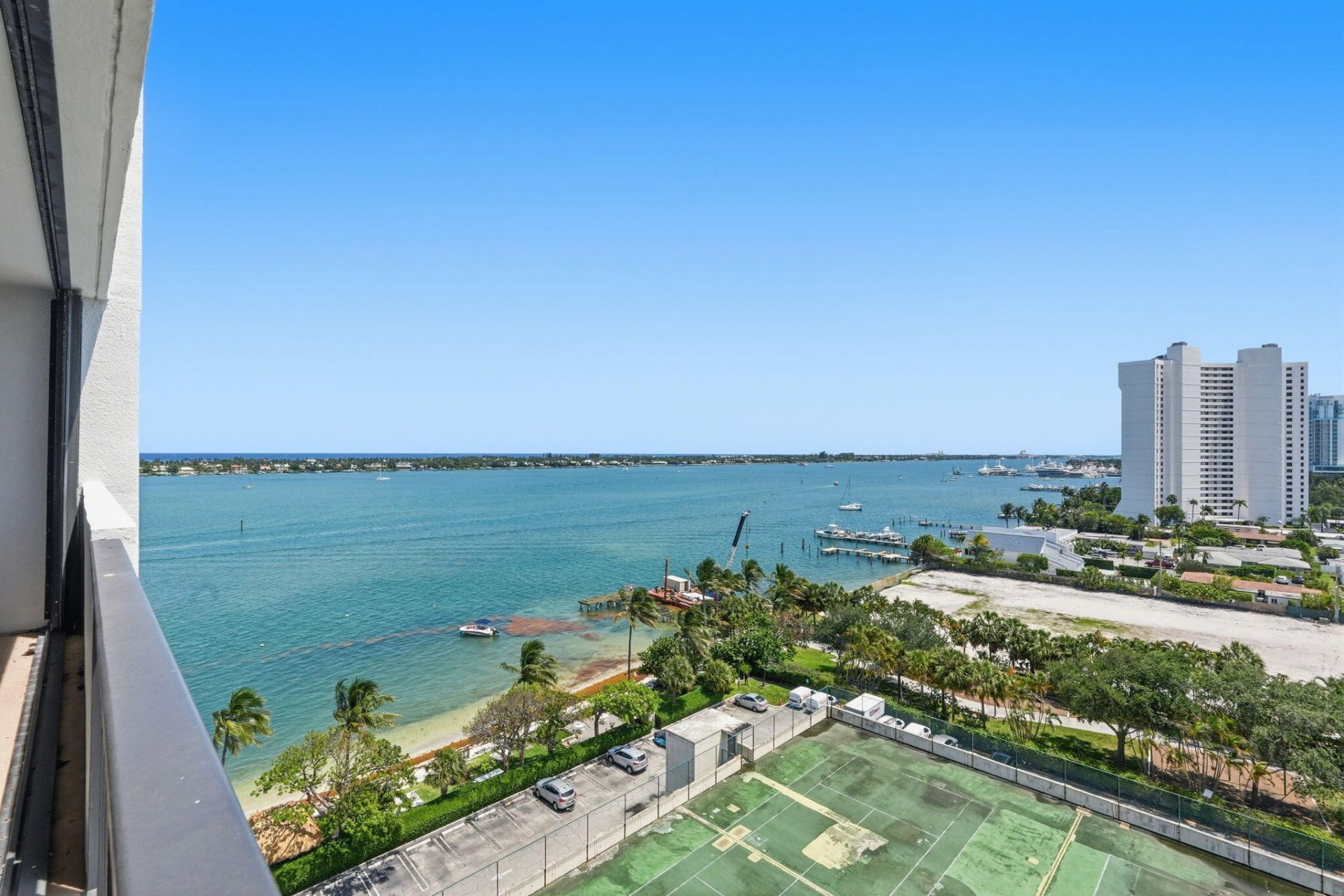 5600 N Flagler Drive, Unit 1110, West Palm Beach, FL 33407 Photo