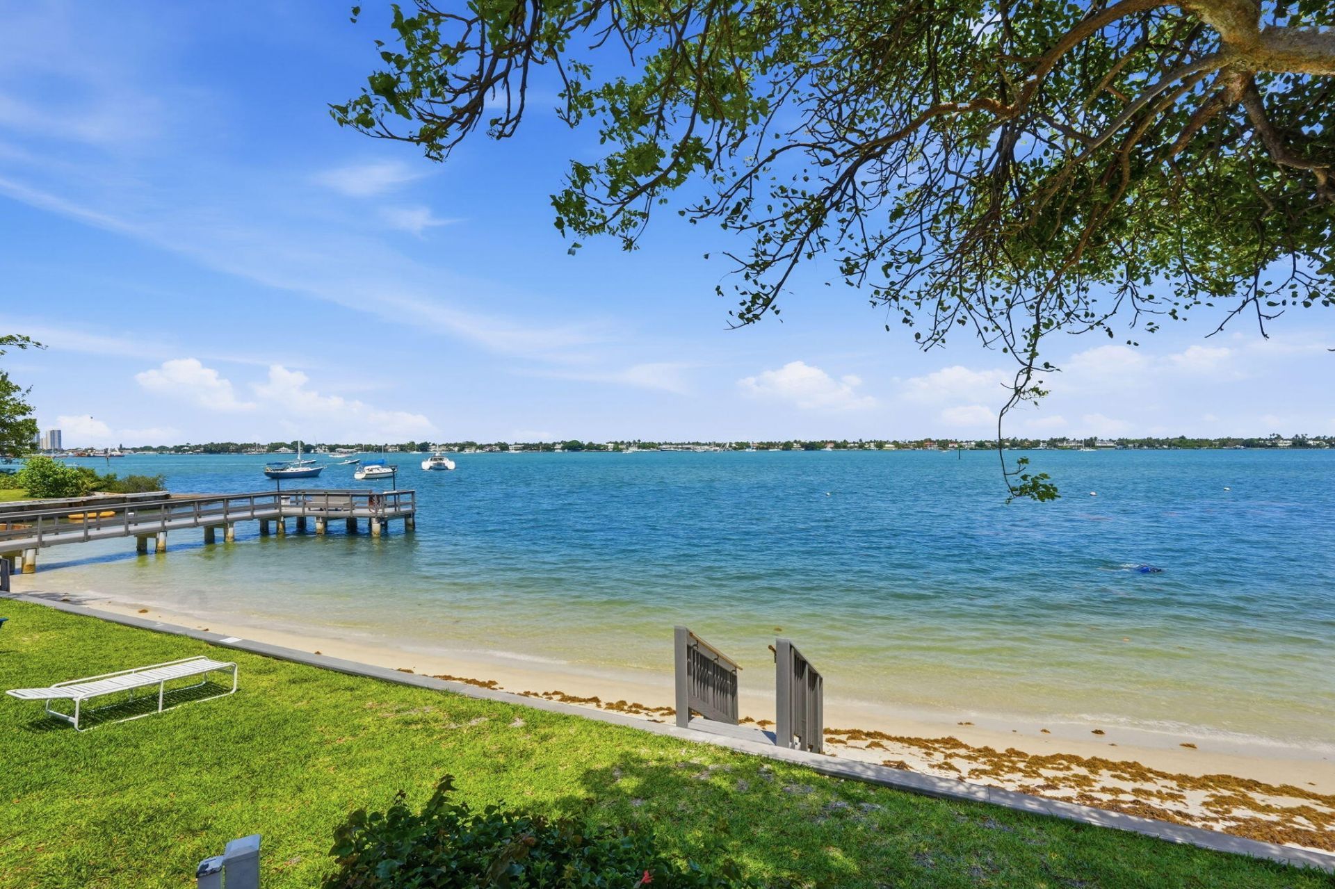 5600 N Flagler Drive, Unit 1110, West Palm Beach, FL 33407 Photo