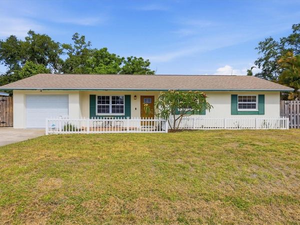 3608 FENWAY DRIVE, SARASOTA, FL 34232
